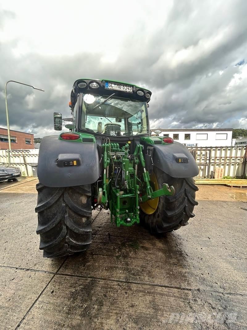 John Deere 6145R Трактори