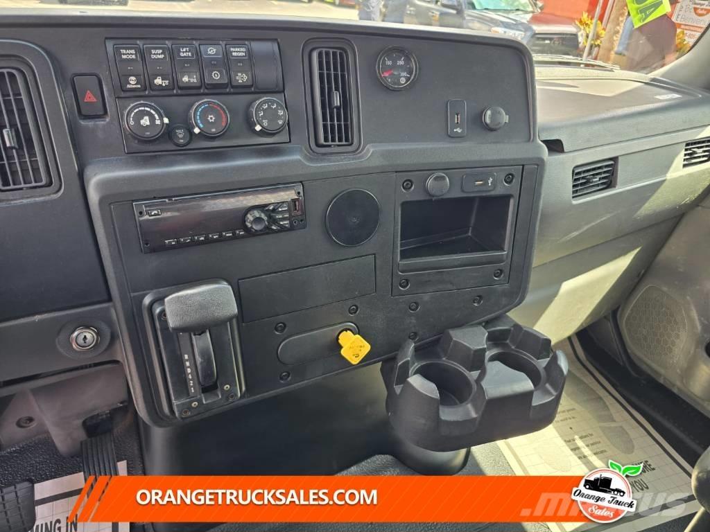 International MV607 Вантажівки-платформи/бокове розвантаження