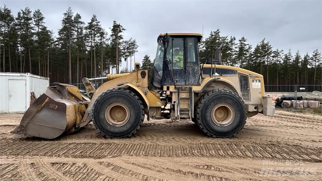 CAT 962H Фронтальні навантажувачі