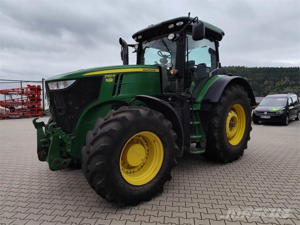 John Deere 7250R Трактори