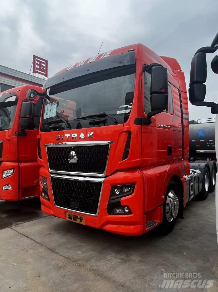 Sinotruk M1508 Тягачі