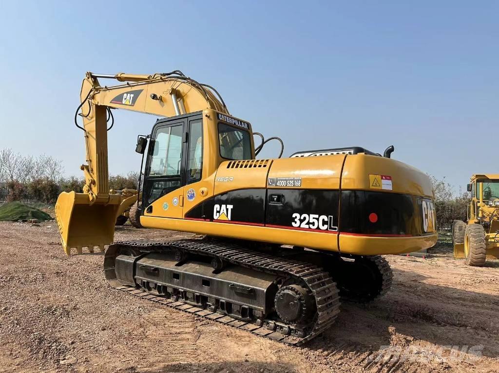 CAT 325 CL Гусеничні екскаватори