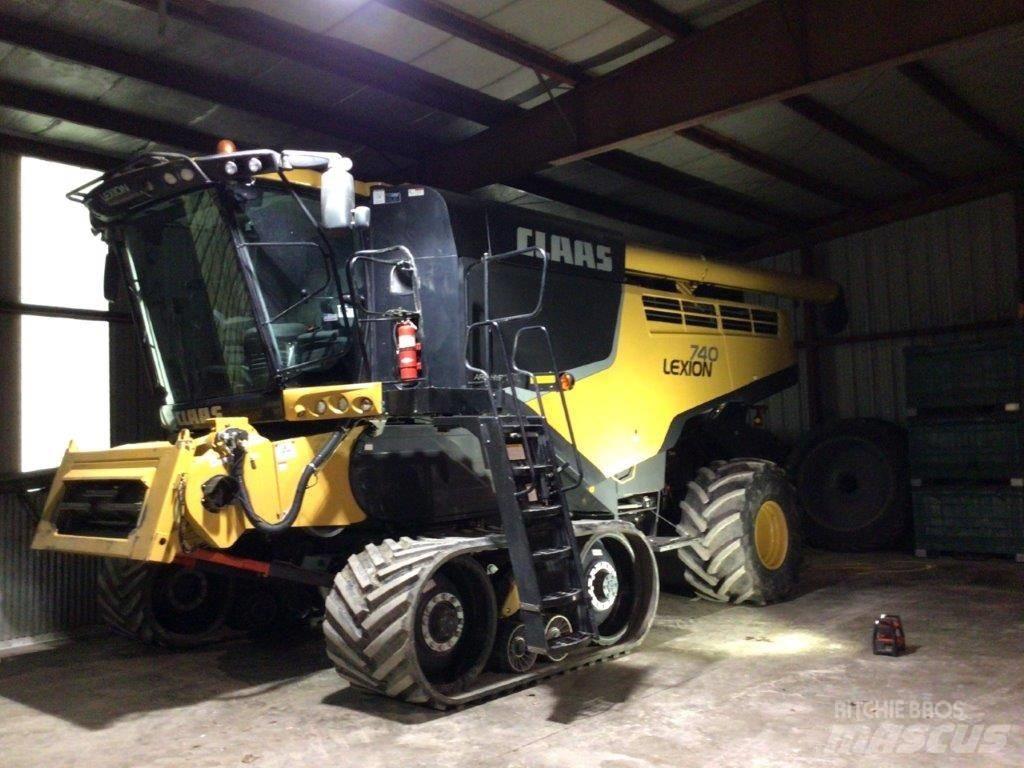 CLAAS Lexion 740 TT Зернозбиральні комбайни