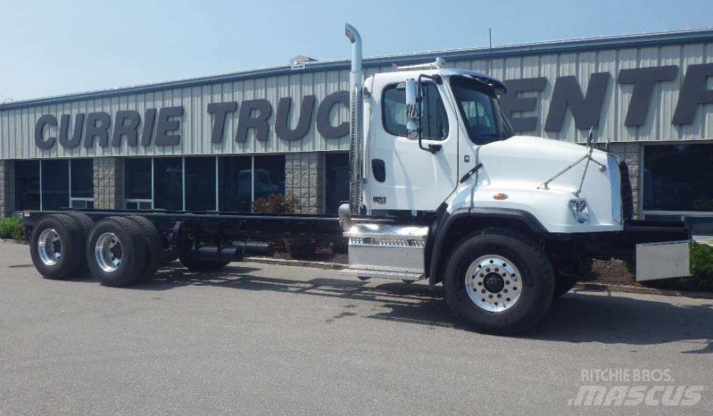 Freightliner 114 SD Шасі з кабіною