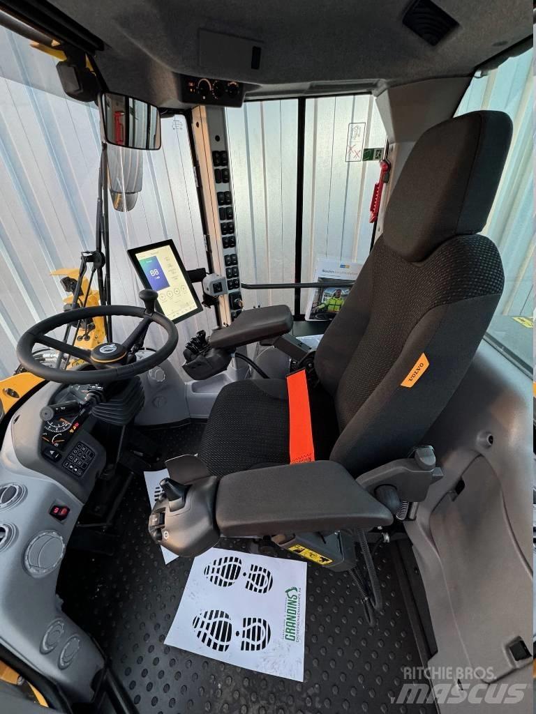 Volvo L 70 H Фронтальні навантажувачі