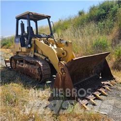 CAT 953C Гусеничні вантажники