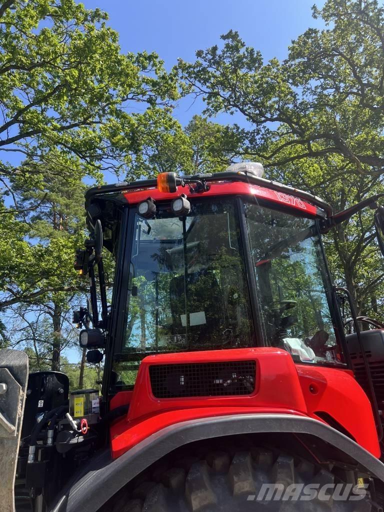 Huddig 1370 Екскаватори-навантажувачі