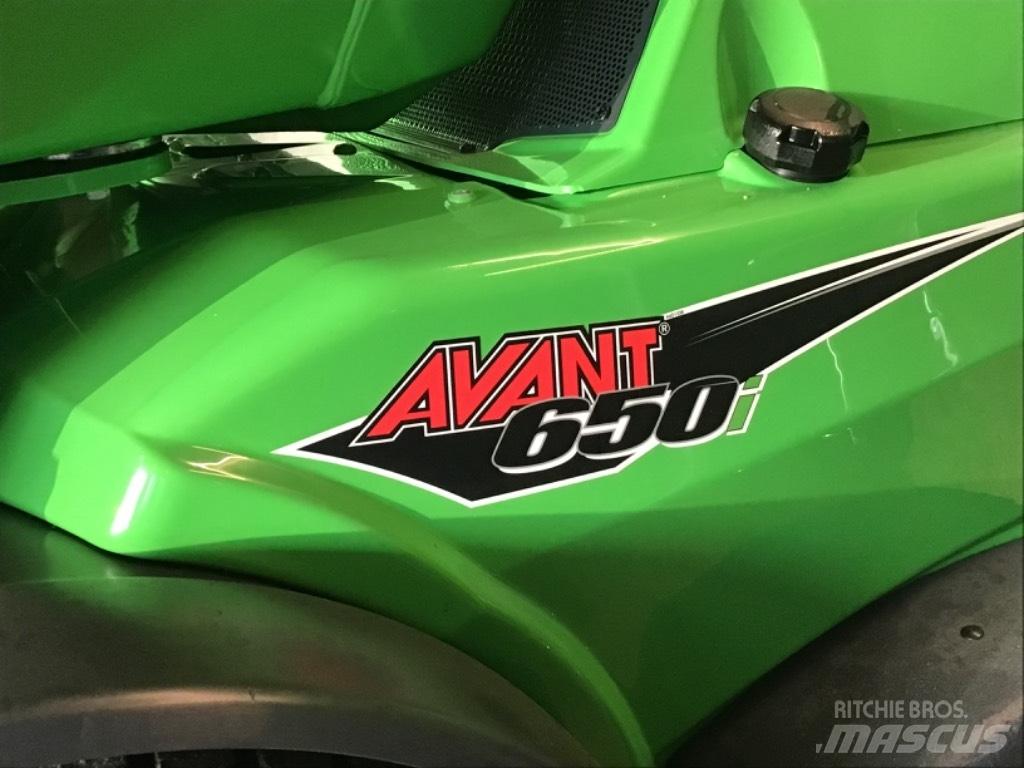 Avant 650I Багатофункціональне обладнання для вантажних і землекопальних робіт