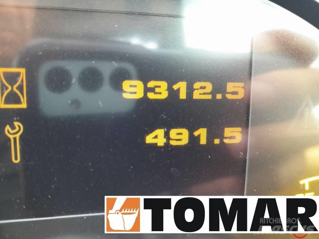 JCB 525-56 AGRI PLUS Телескопічний навантажувач