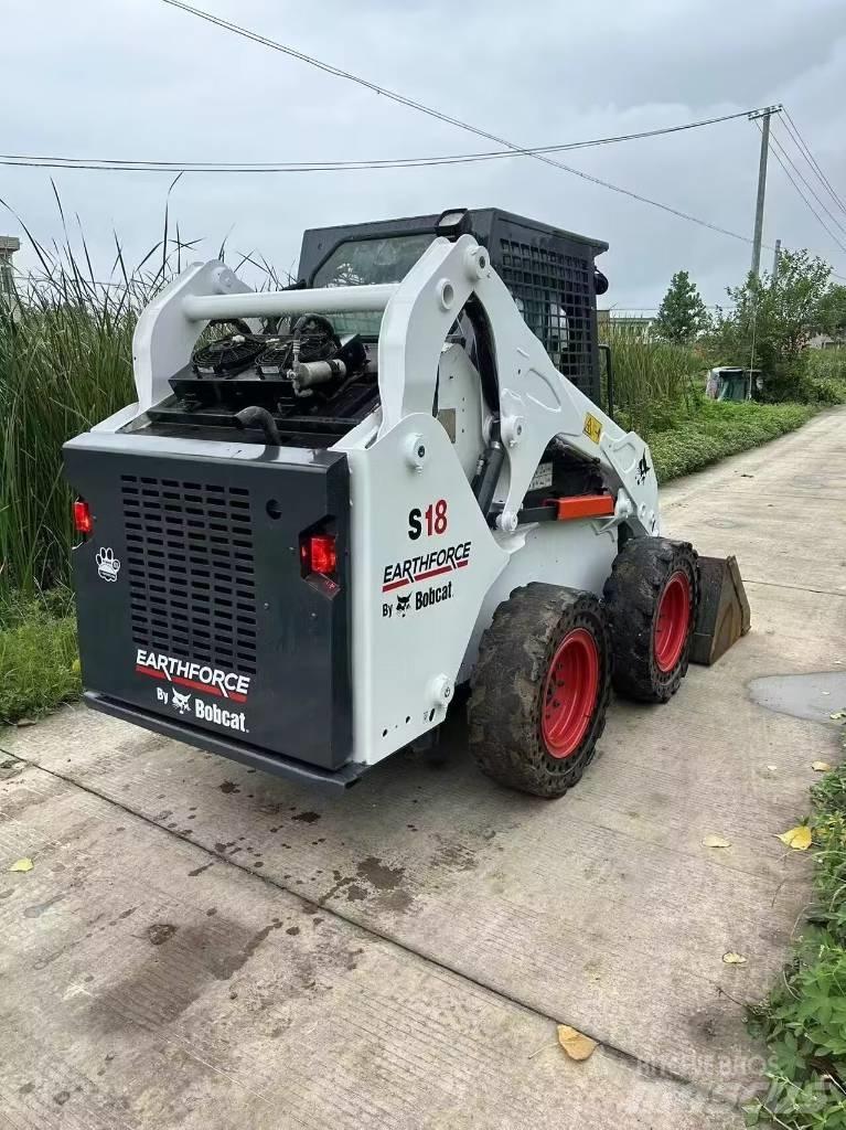 Bobcat S 18 Міні-навантажувачі