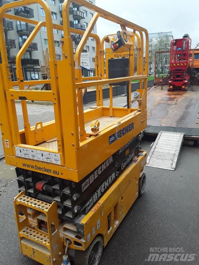 JCB S1930E (02294) Підйомники-ножиці