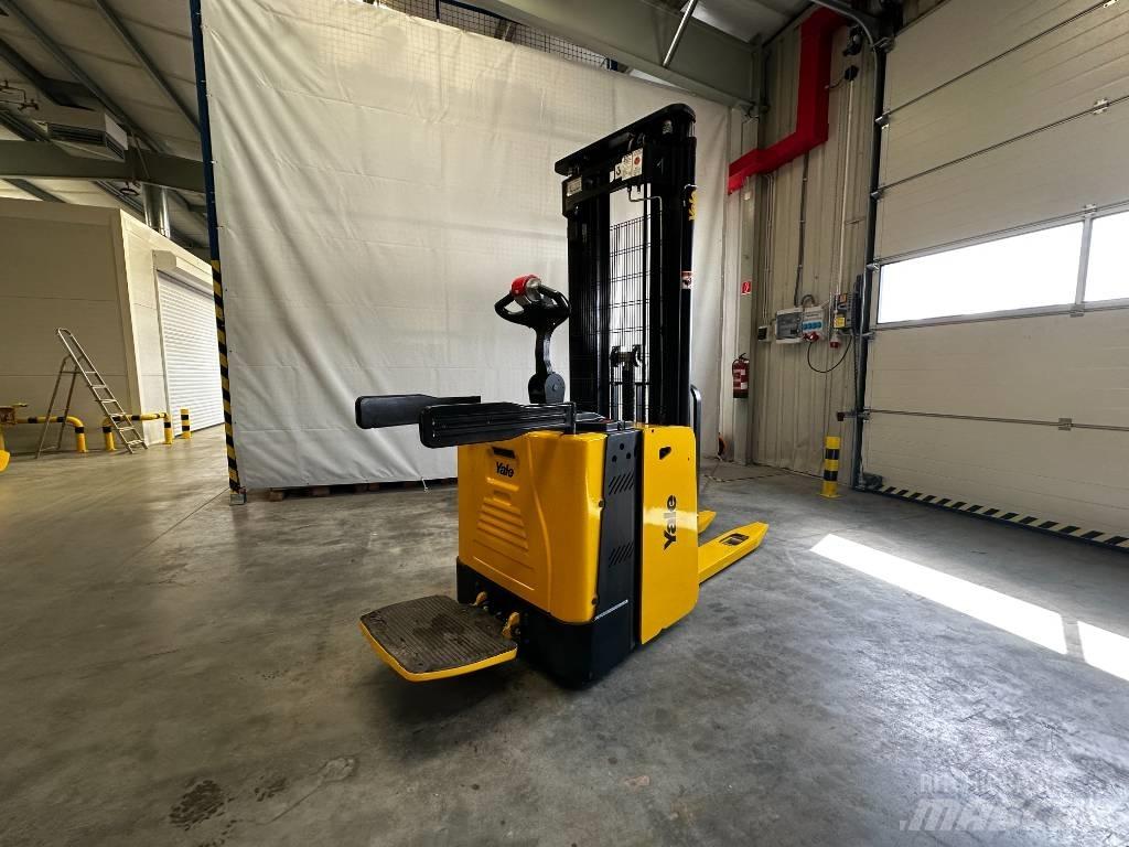 Yale MS12X Електронавантажувачі