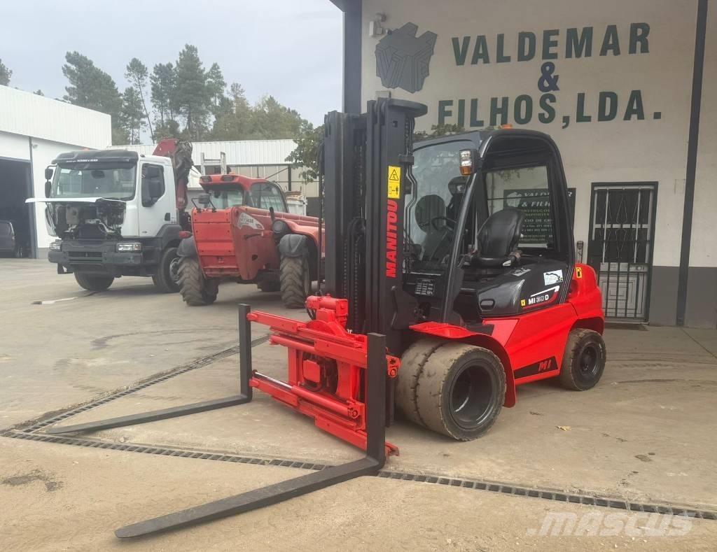 Manitou MI 30 D Дизельні навантажувачі