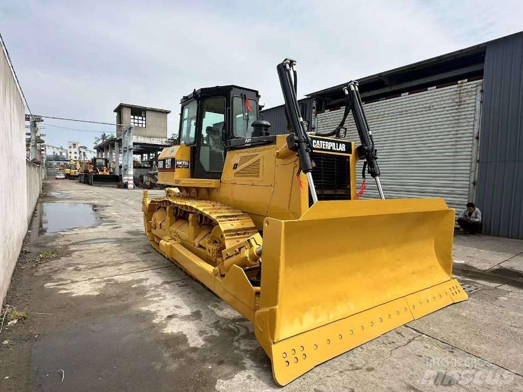 CAT D 6 R Гусеничні бульдозери