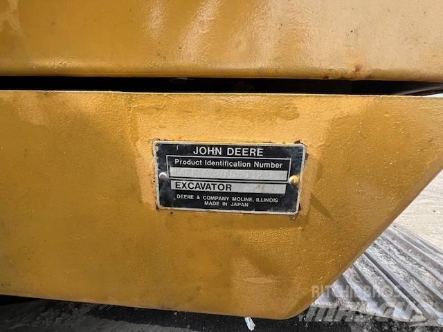 DEERE 330 LC Гусеничні екскаватори