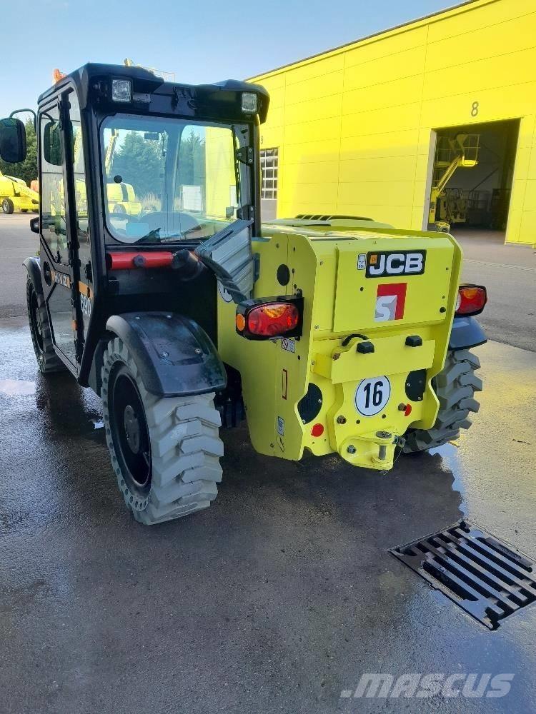 JCB 525-60 Телескопічні навантажувачі