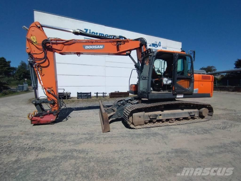 Develon DX 180 LC-5 Гусеничні екскаватори