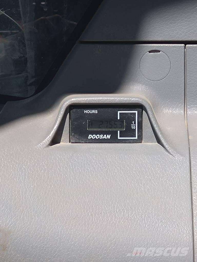 Develon DX 180 LC-5 Гусеничні екскаватори