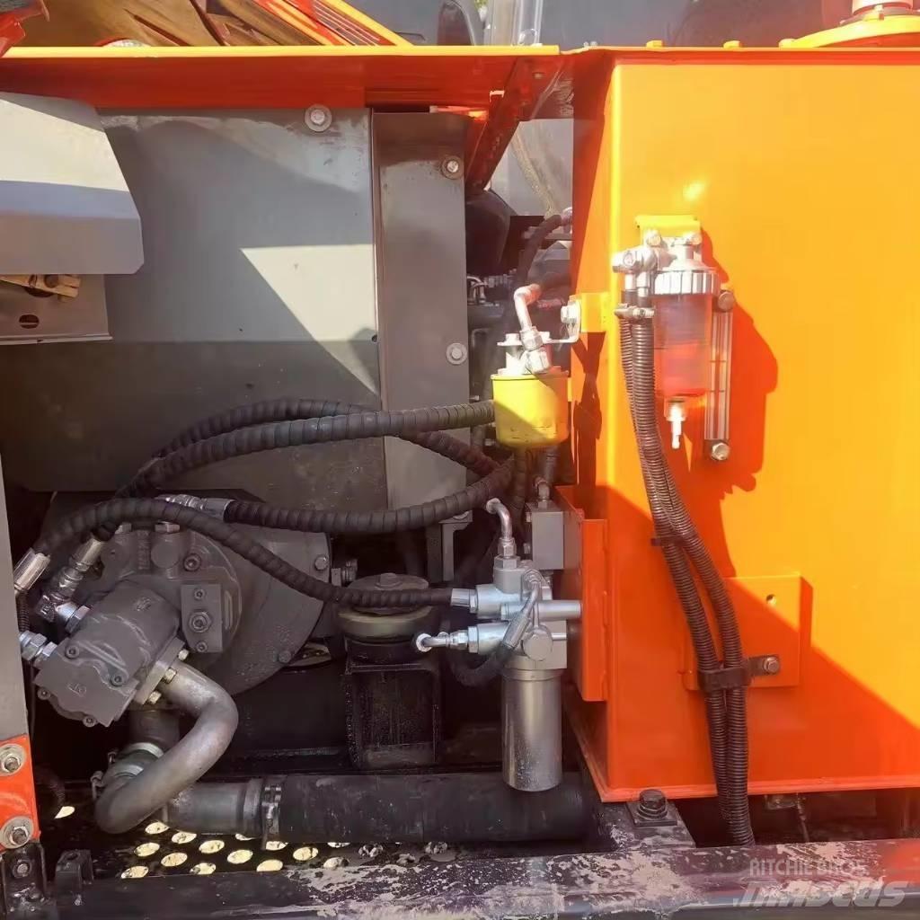 Hitachi ZX 60 Міні-екскаватори < 7т