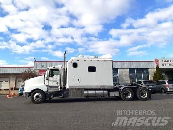 Kenworth T600 Тягачі