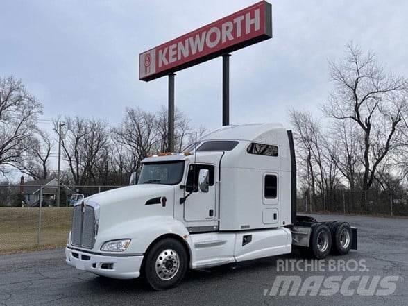 Kenworth T660 Тягачі