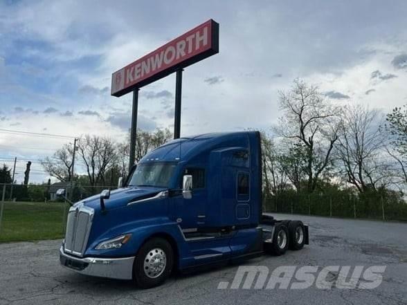 Kenworth T680 Тягачі