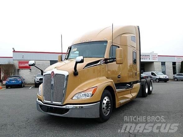Kenworth T680 Тягачі