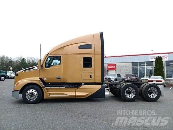 Kenworth T680 Тягачі