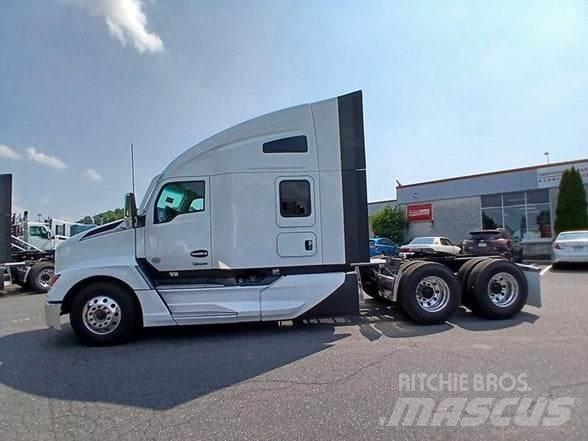 Kenworth T680 Тягачі