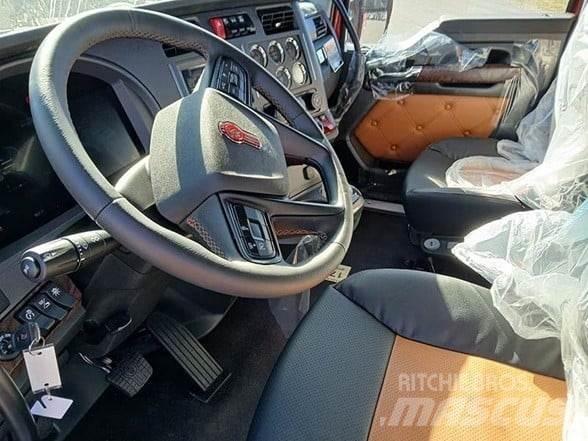 Kenworth T680 Тягачі