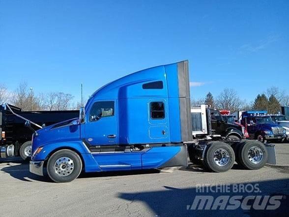 Kenworth T680 Тягачі