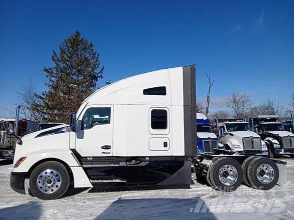 Kenworth T680 Тягачі