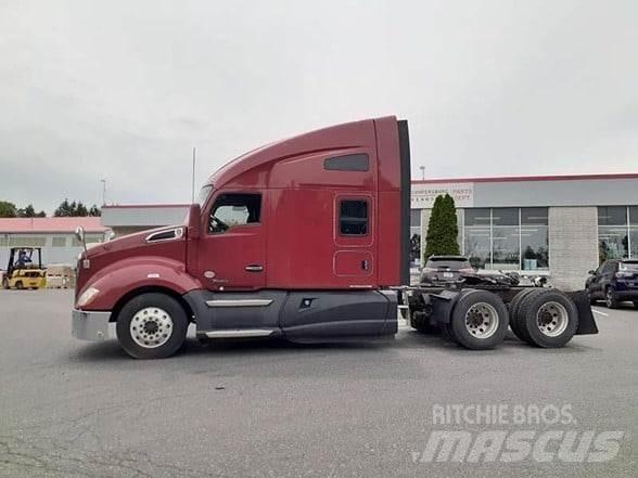 Kenworth T680 Тягачі