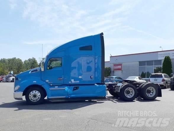 Kenworth T680 Тягачі