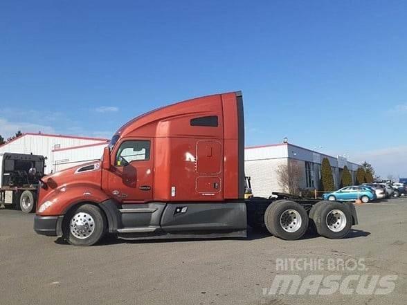 Kenworth T680 Тягачі