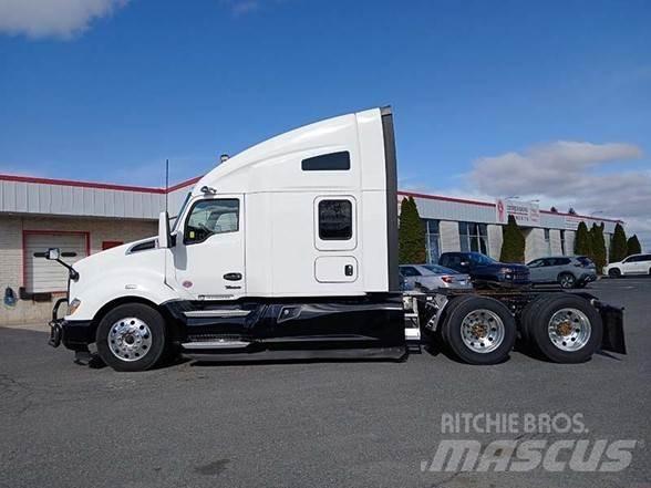 Kenworth T680 Тягачі