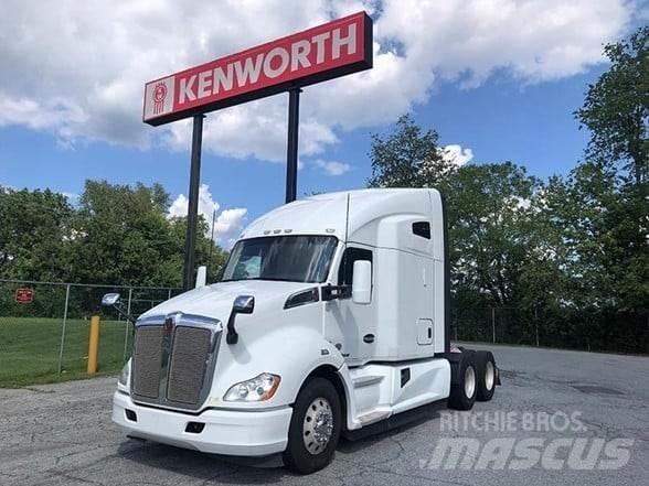 Kenworth T680 Тягачі