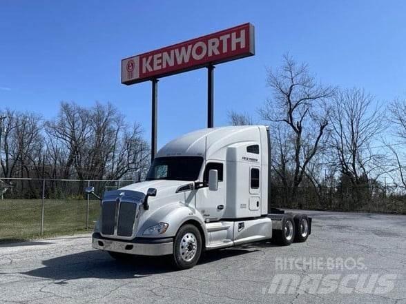 Kenworth T680 Тягачі
