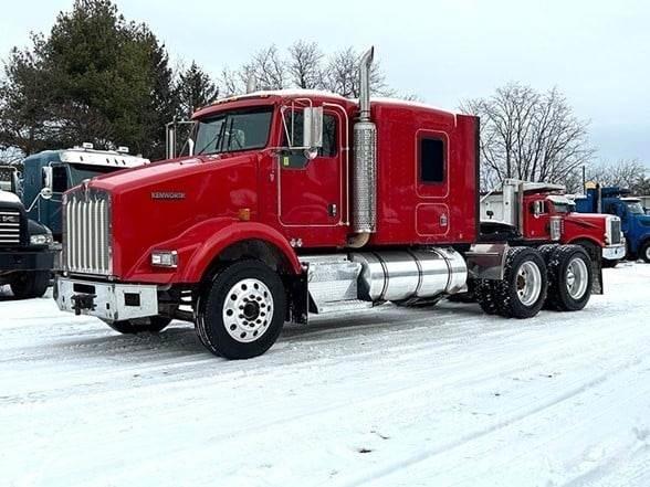 Kenworth T800 Тягачі
