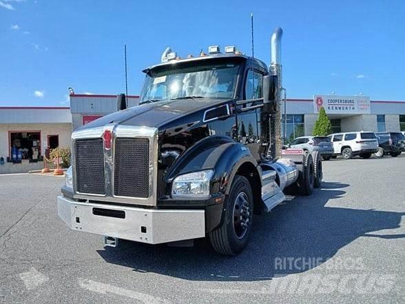 Kenworth T880 Тягачі