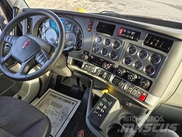Kenworth T880 Самоскиди
