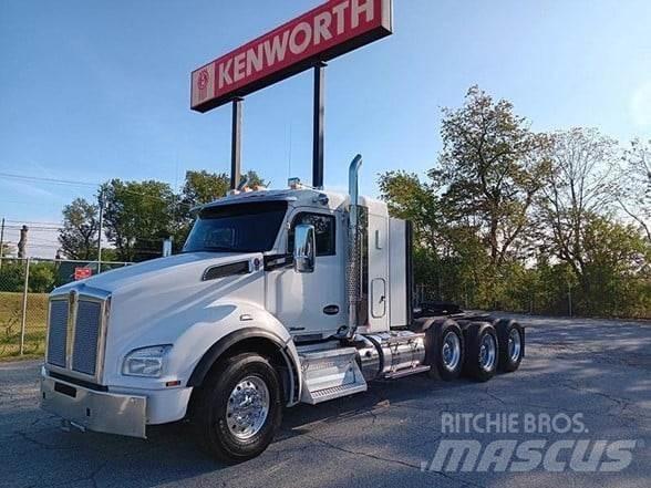 Kenworth T880 Тягачі