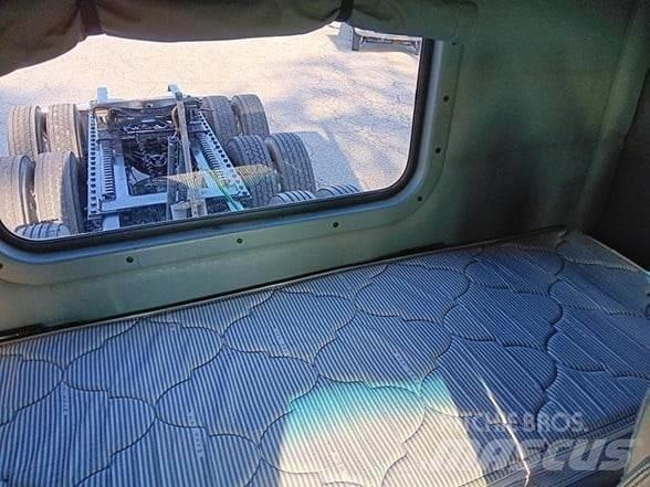 Kenworth T880 Тягачі
