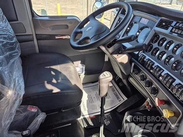 Kenworth W900 Самоскиди