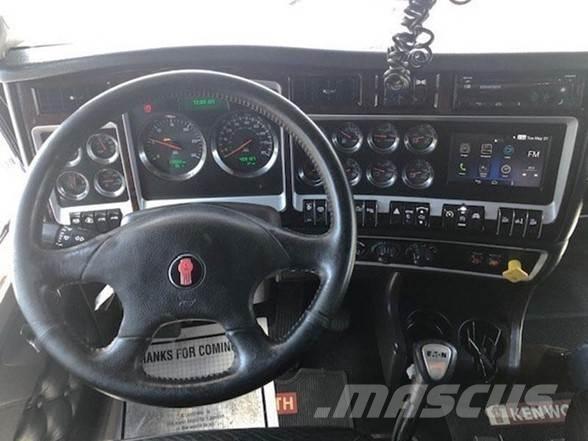 Kenworth W900B Самоскиди