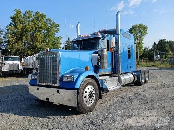 Kenworth W900L Тягачі