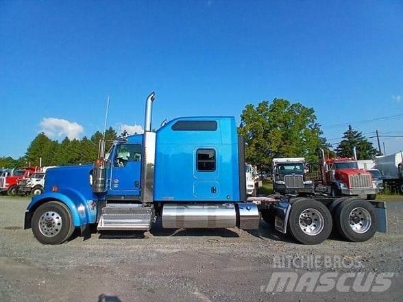 Kenworth W900L Тягачі