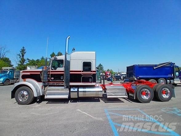 Kenworth W900L Тягачі