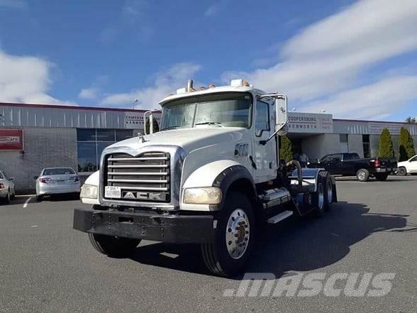 Mack GRANITE CTP713 Тягачі