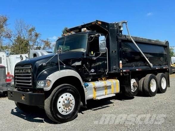 Mack GRANITE GU713 Самоскиди